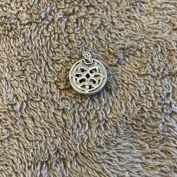 Silver and Gemstone Pendant - Picture 2 of 4